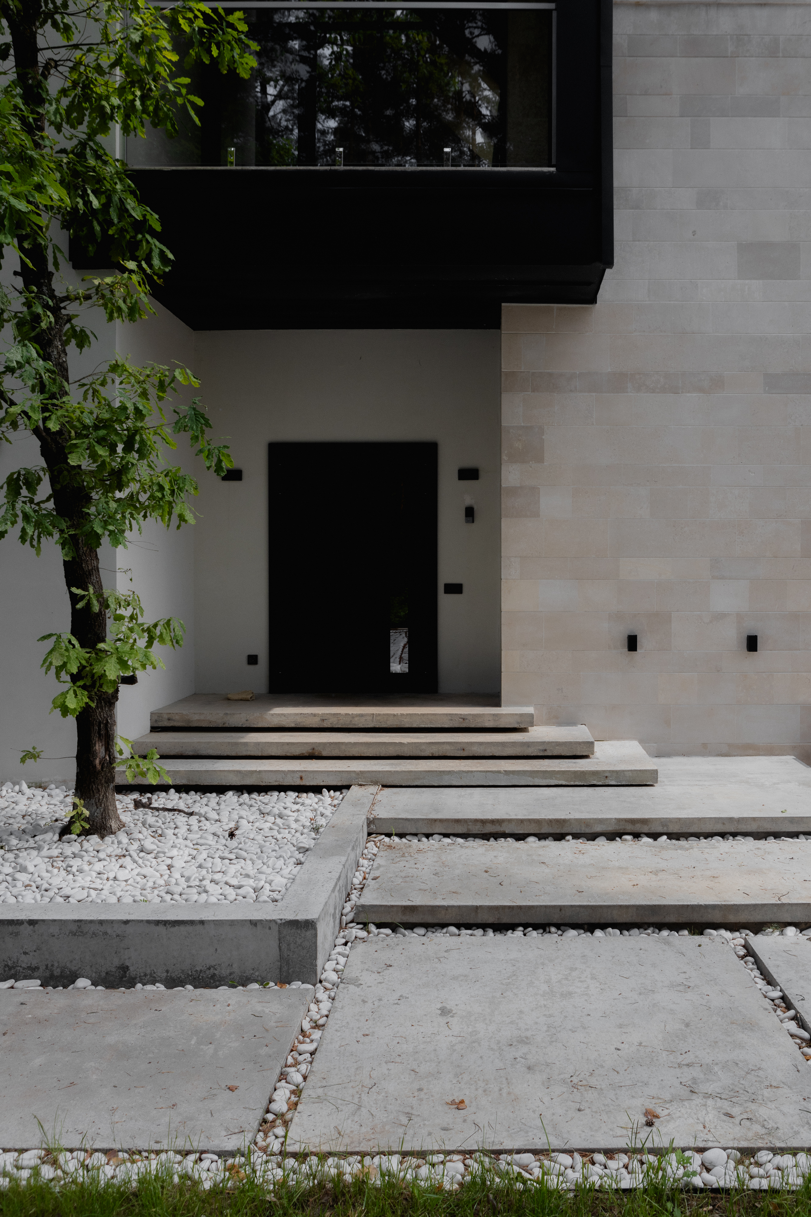 Камень в экстерьере