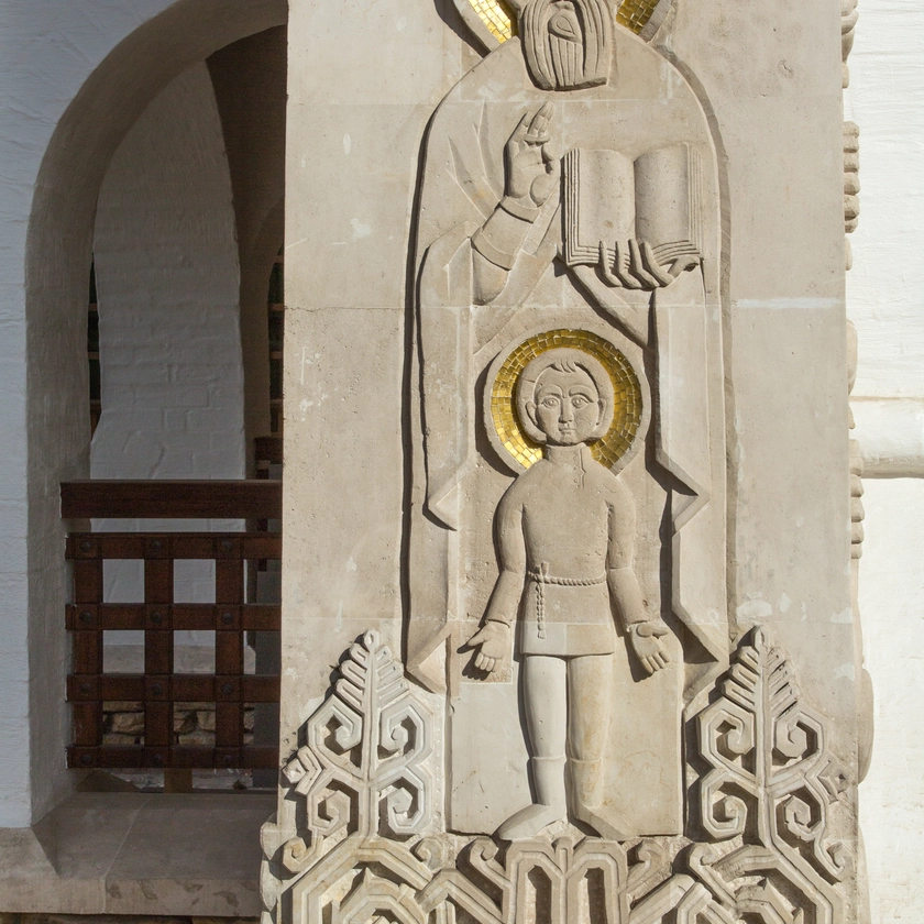 Резьба по камню